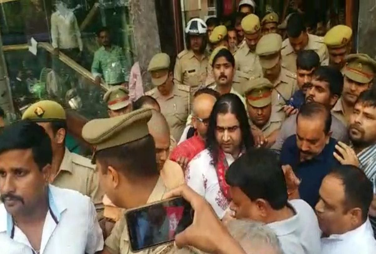 devkinandan thakur arrested police, show picture