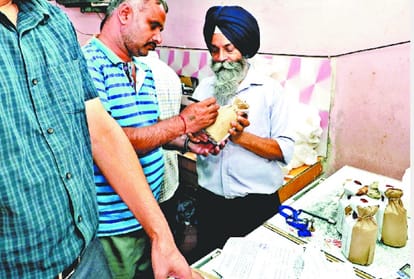 Health department raids, Confiscated cheese and cream in chandigarh