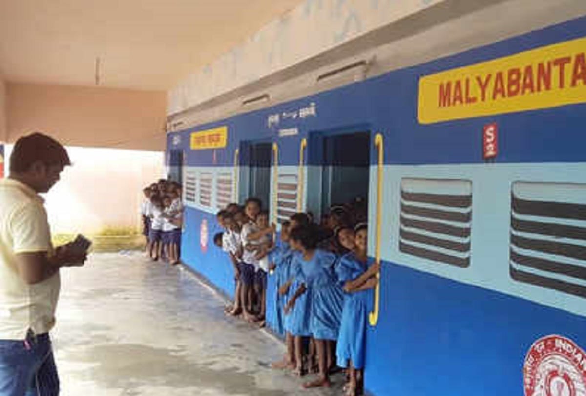 government school painted as train in maoist affected odisha district malkangiri