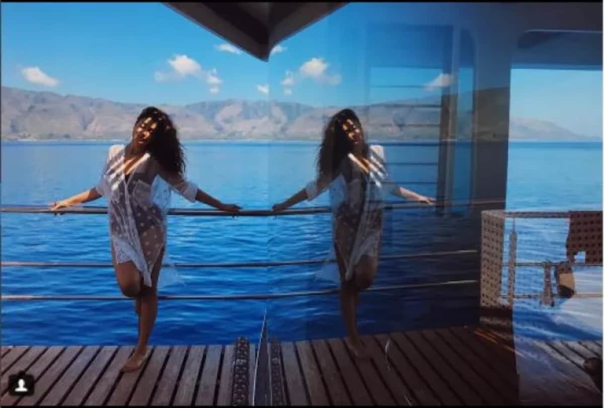 shriya saran birthday special 5 hot as hell pictures of Drishyam actress