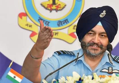 एयर चीफ मार्शल बी एस धनोआ