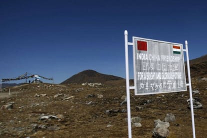 china army enter in uttarakhand barahoti border