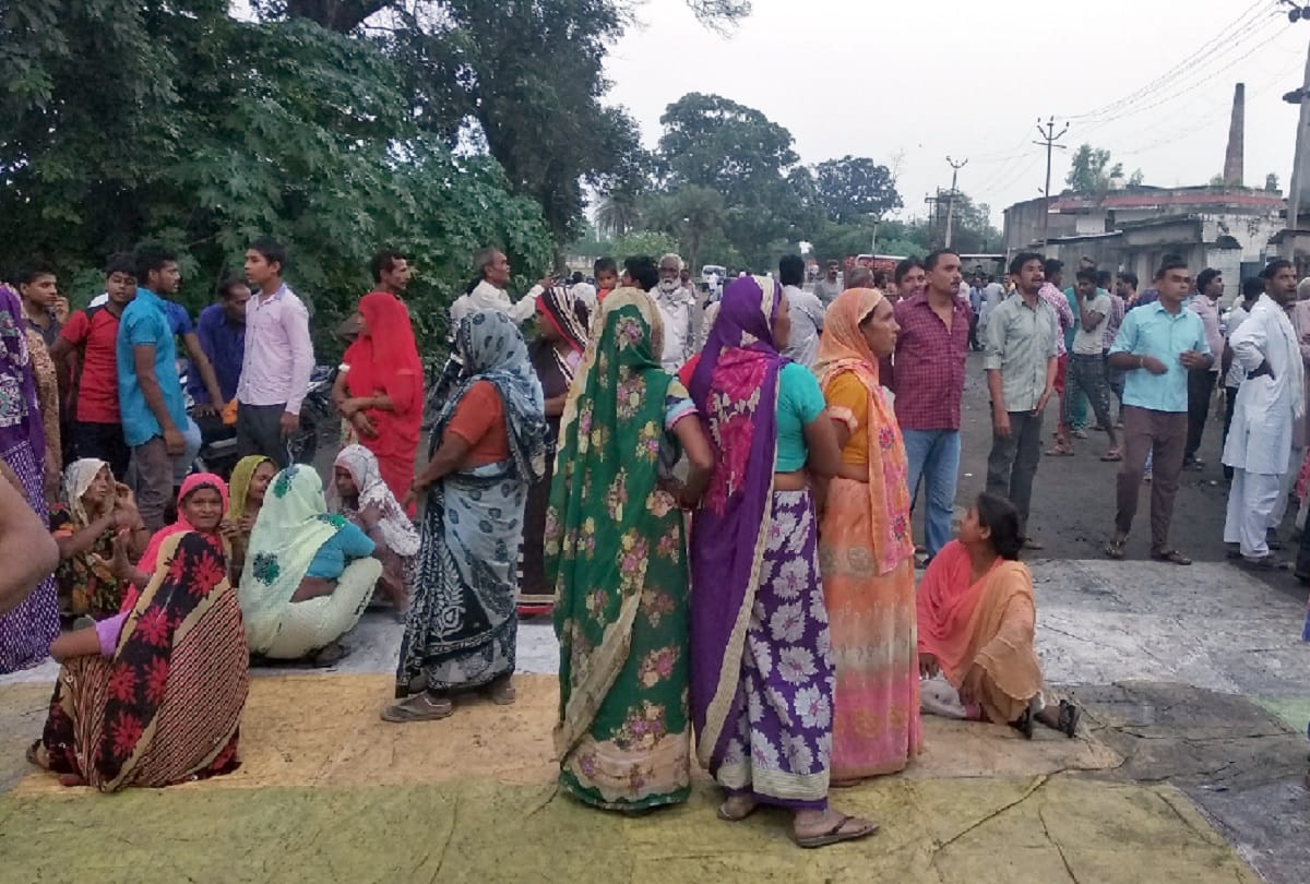 Blast in bijnor seven killed and many injured see photos
