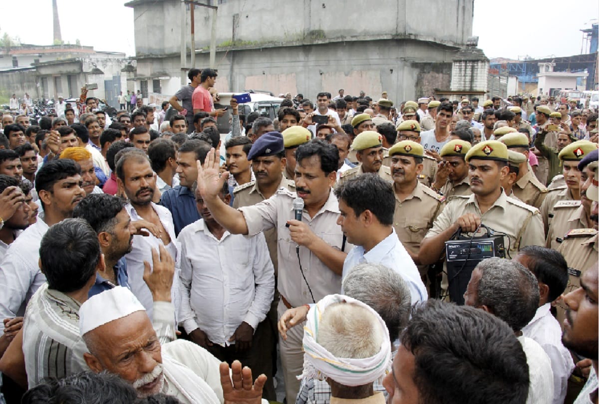 Blast in bijnor seven killed and many injured see photos
