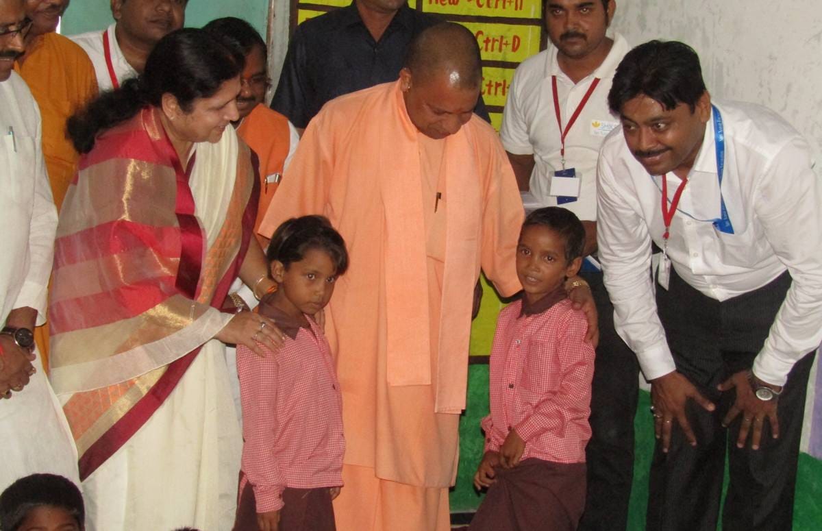 CM yogi adityanath angry because of children not go to school in sonbhadra