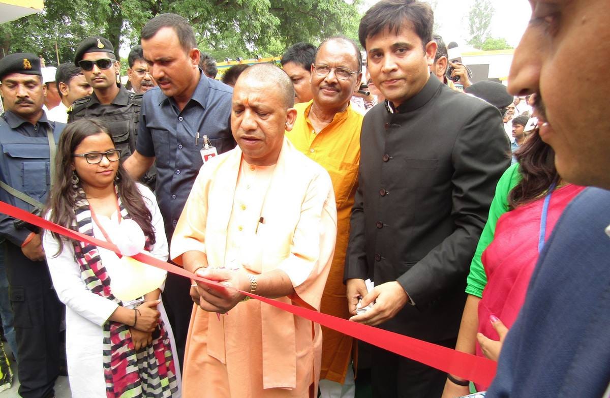 CM yogi adityanath angry because of children not go to school in sonbhadra