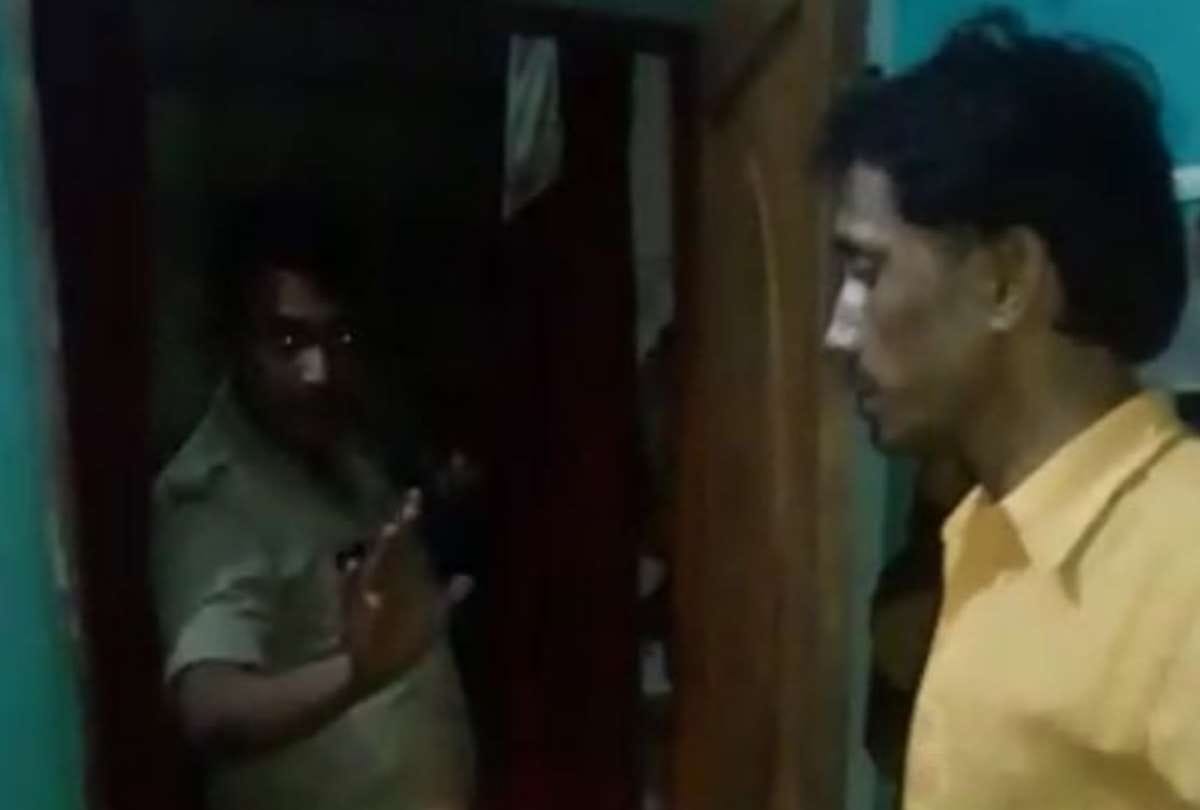 lucknow police beaten man