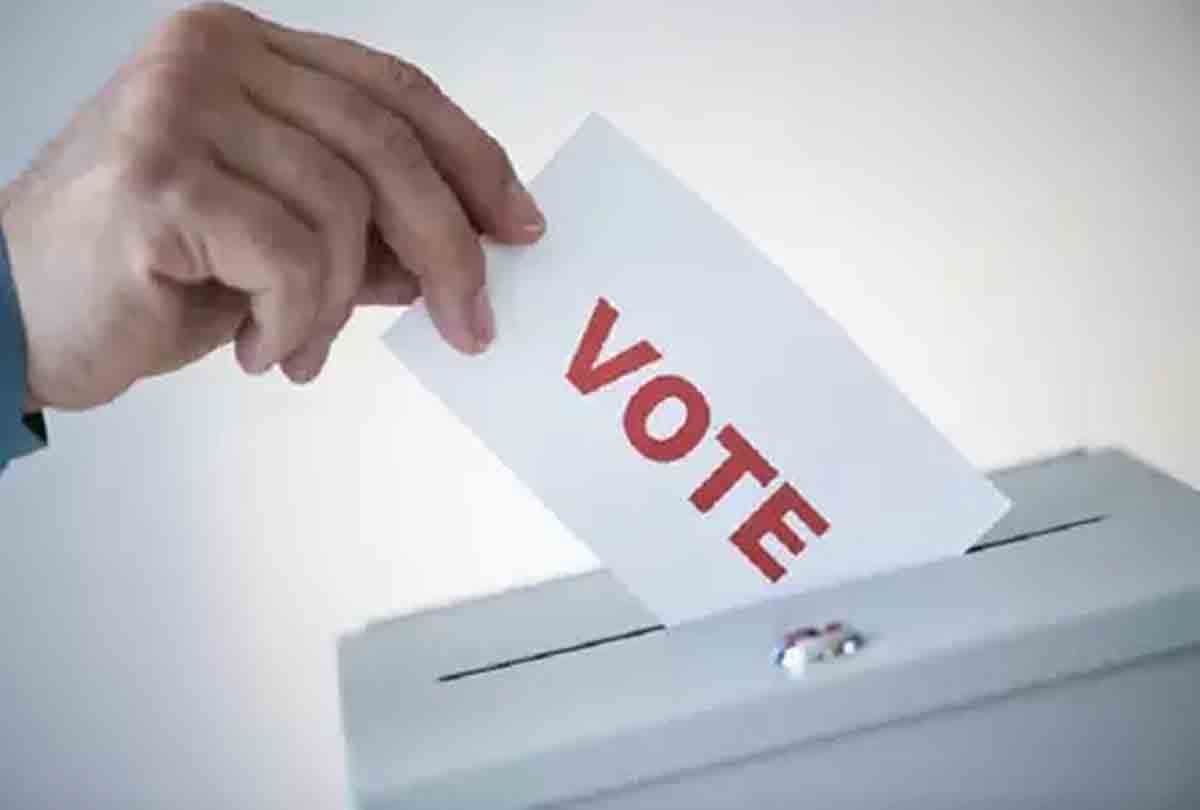 Election of Block head in etawah