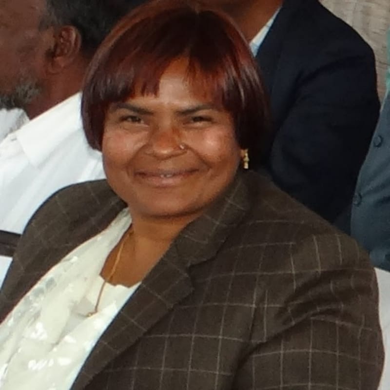 Former BSP MLA Kamda cried on stage as she accused state incharge of obscenity