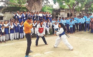 Hostile Tail Superman in Taekwondo Contest