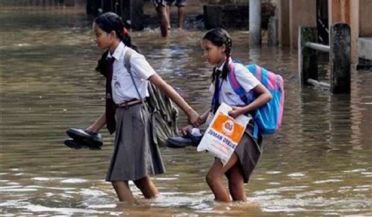 10th exam kerala: class eighth and ninth students helping class 10th students in making school notes