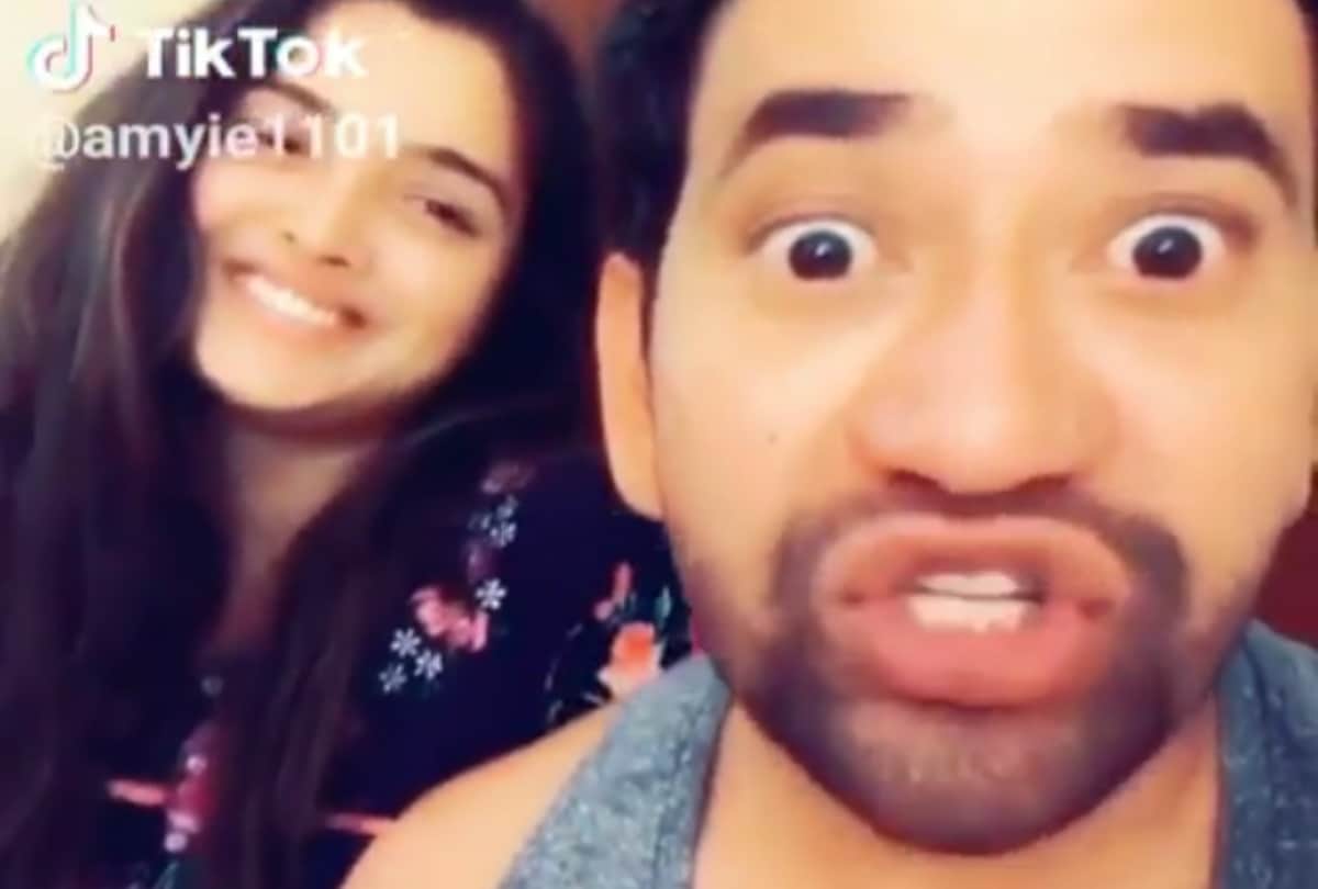 amrapali dubey funny video on social media and react on bhojpuri actress nirhuha