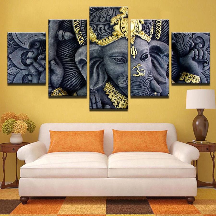 never hang these photo on wall of home according to Vastu and feng shui