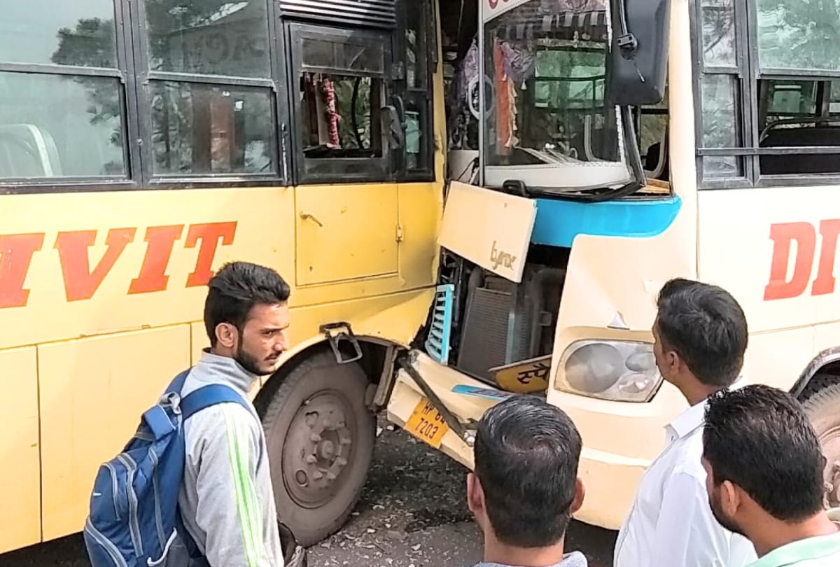 Private bus accident on kasauli road in solan himachal pradesh