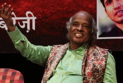 Rahat Indori commented on the modern film songs in chandigarh