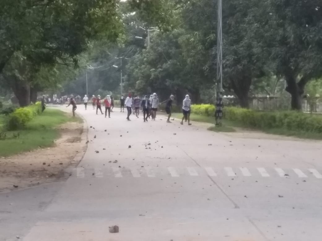 BHU outrage again student and police clash