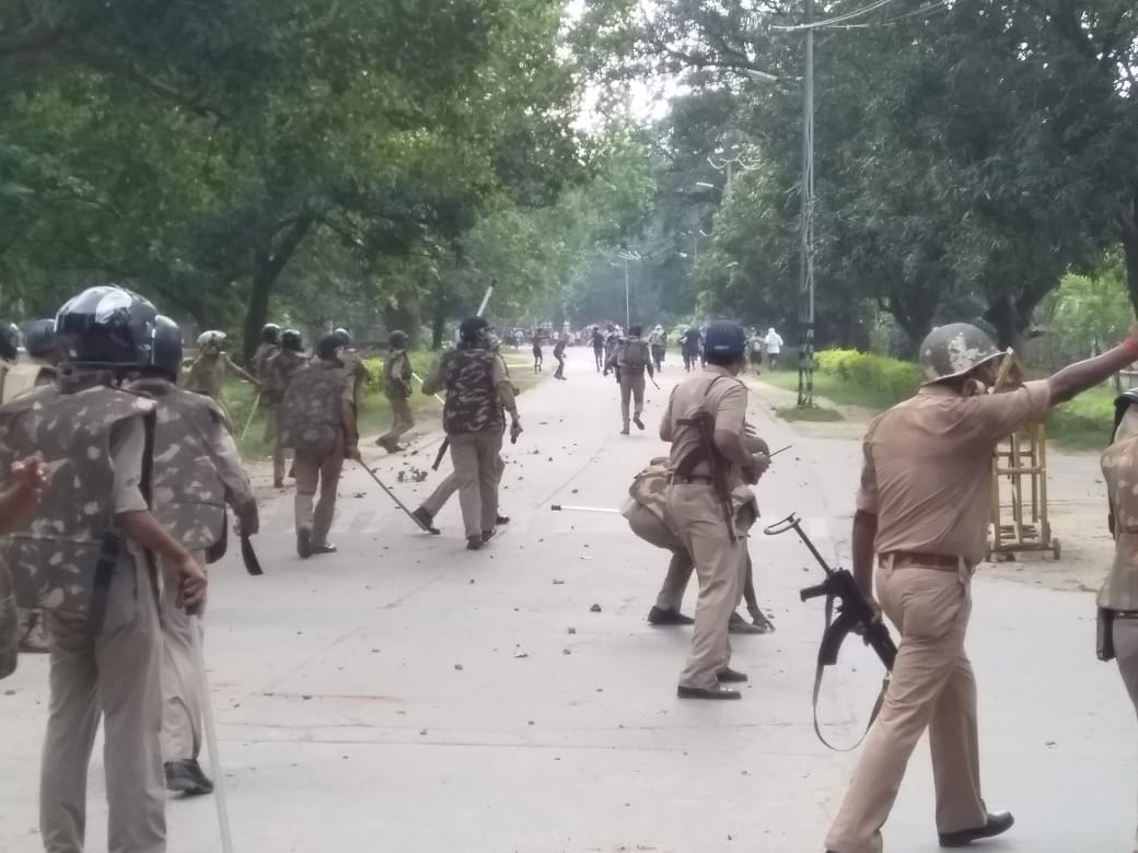 BHU outrage again student and police clash