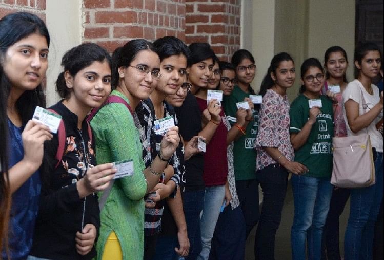 DUSU Elections: Future of 24 candidates locked in EVM, results today