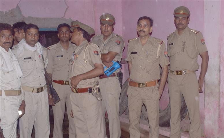 chakuon se godakar padose ke hatya, 6 jakhme