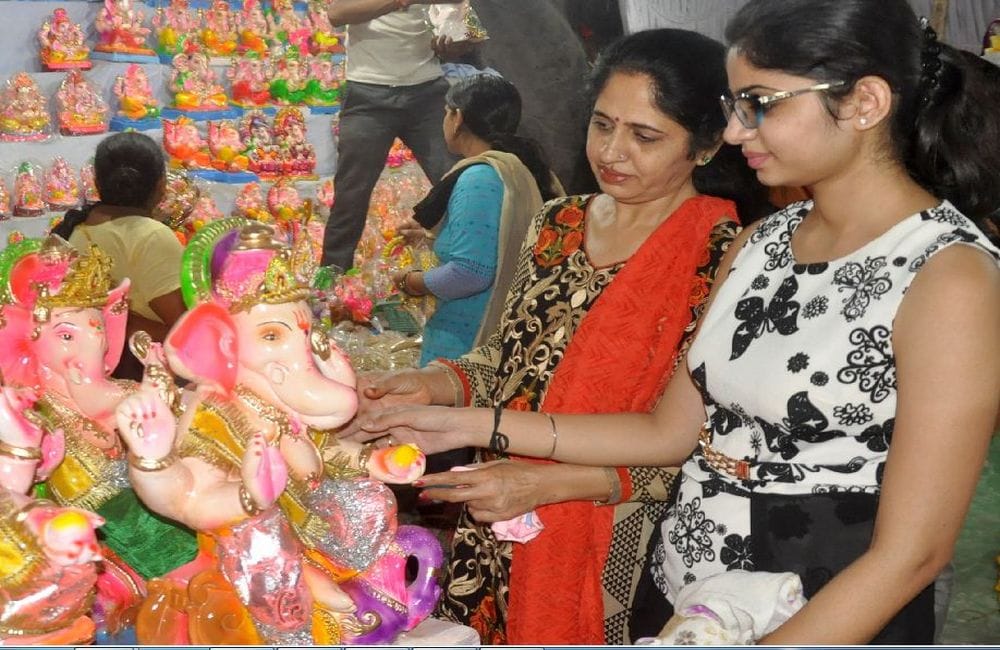 ganesh chaturthi 2018 puja vidhi and shubh muhurat in hindi