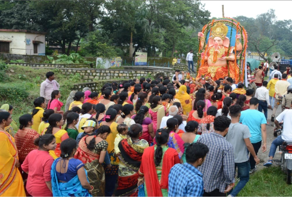 Ganapati Bappa Mourya's echo with the echo