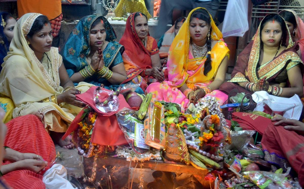 hariyali teej pooja vidhi shubh muhurat