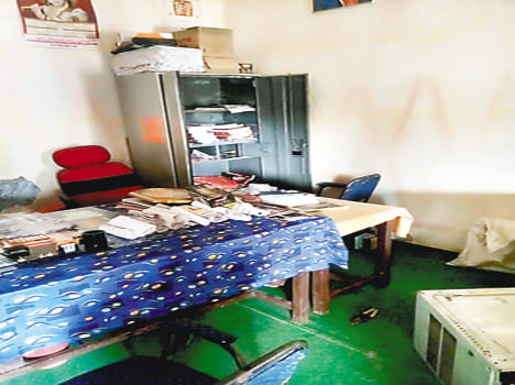 Thieves carrying millions of goods from college