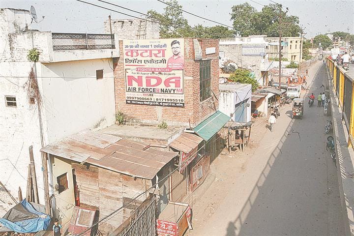 Notice to 15 people making house on government land