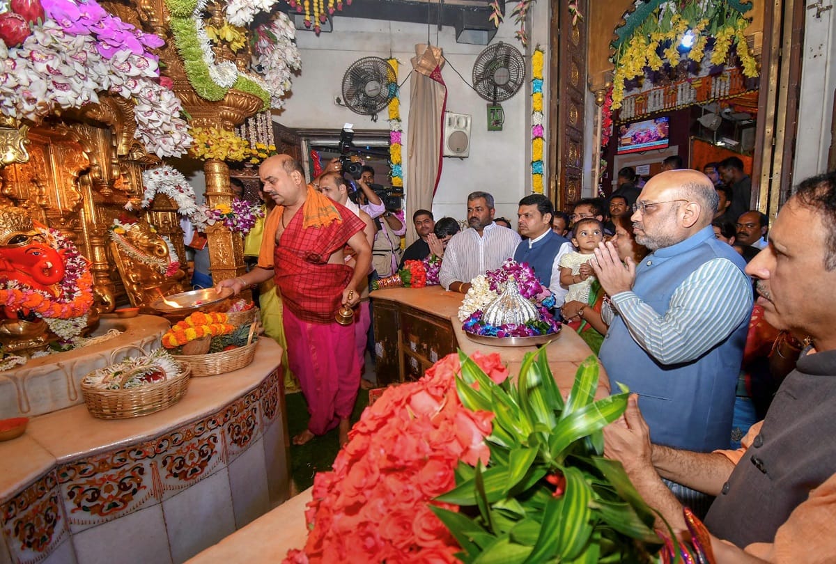 Amit Shah took blessings of Ganapati Bappa among electoral preparations