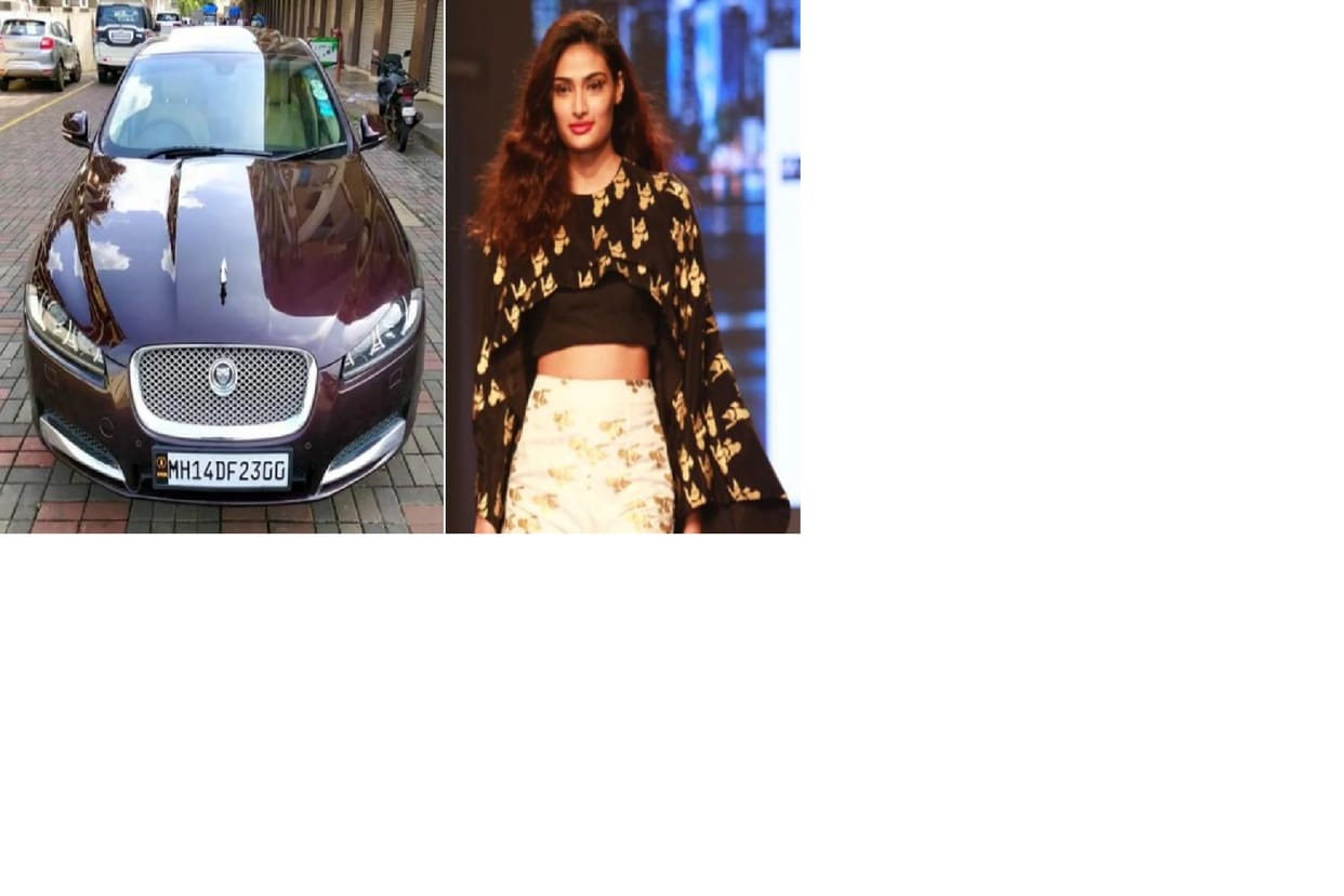 athiya is selling 2012 jaguar car in just rupees 25 lakh