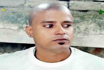 raees banarasi and Rakesh shot dead in cross firing