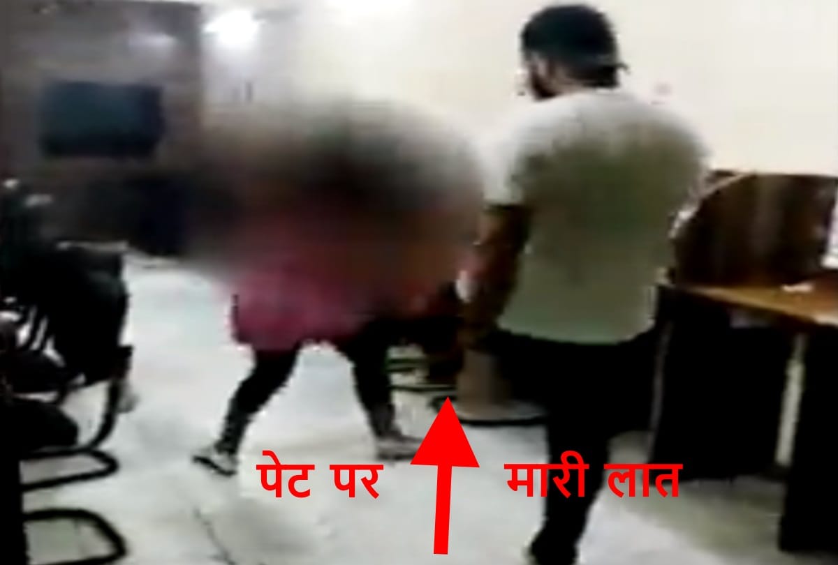 shocking reason behind beating to girl in delhi
