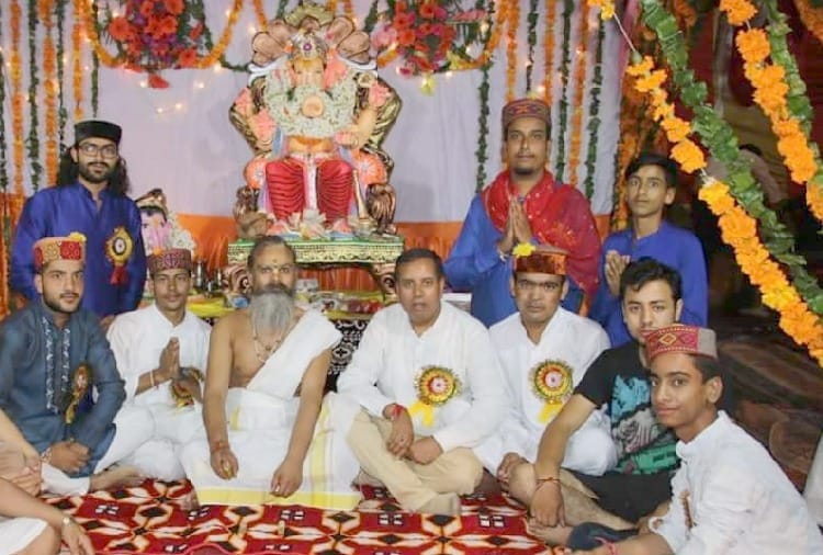 गणेश के जयकारों से गूंजा भुंतर शहर