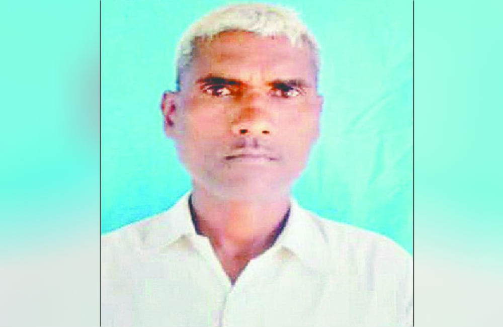 debt ridden farmer commits suicide in mainpuri