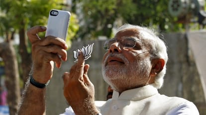 narendra modi birthday special Use of social media and technology to learn from Modi