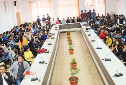 amar ujala Lecture on Print Media vs Social Media in shimla