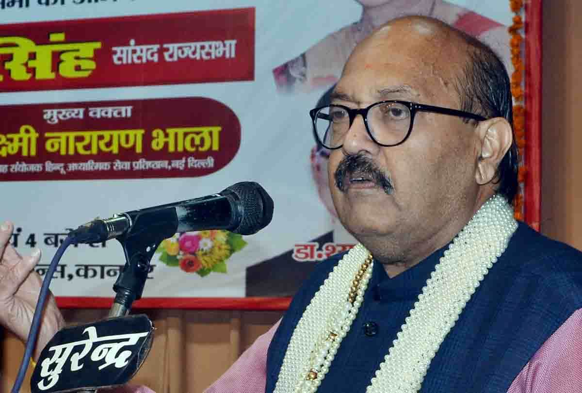 Amar Singh's statement about akhilesh yadav mulayam yadav and shivpal yadav