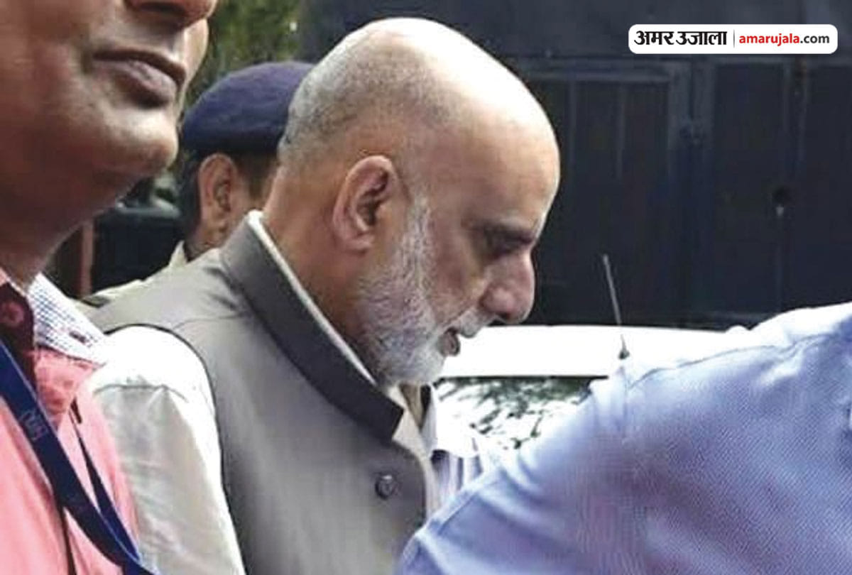 supreme court stays bail of kashmiri businessman walati in militants funding case