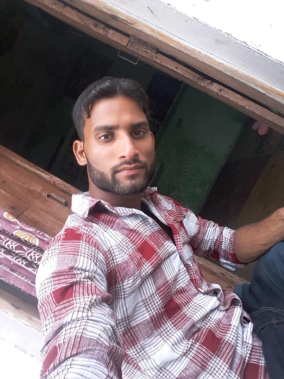 youth killed his own brother reason is mobile