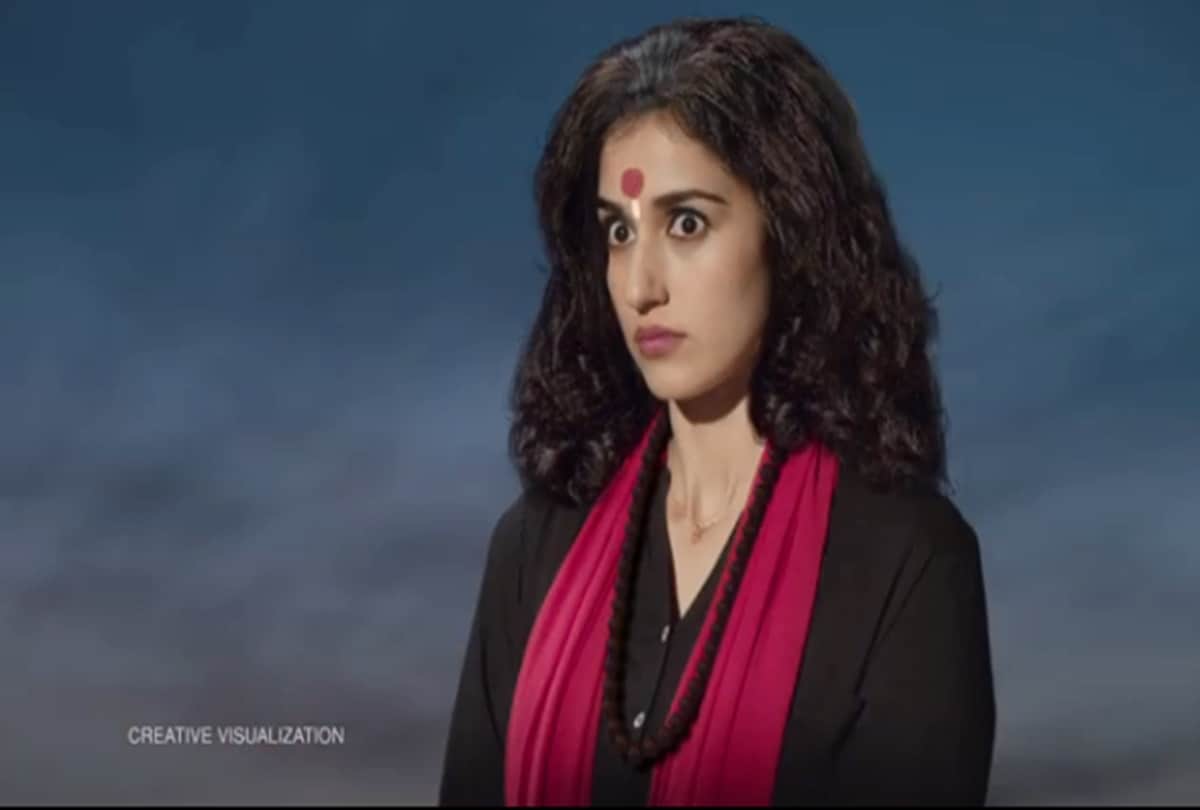 Disha patani copy priya prakash varrier viral act