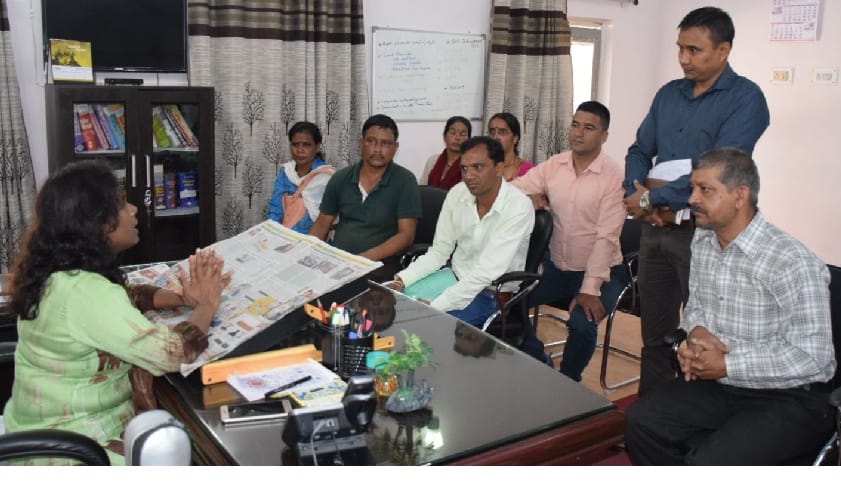 Alpas Pharmaceutical company employees meet SSP