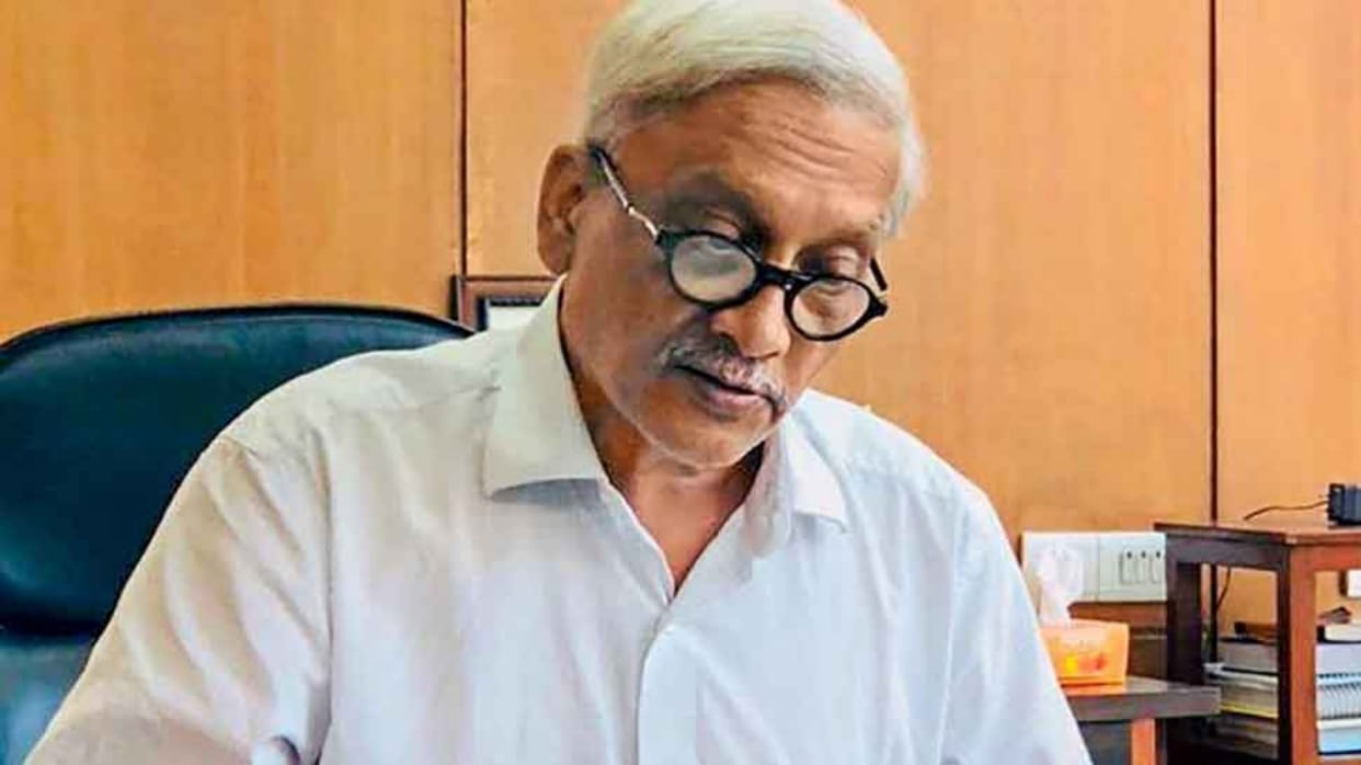 time has come that parikar handovers responsibility to senior minister-maharashtra gomantak party
