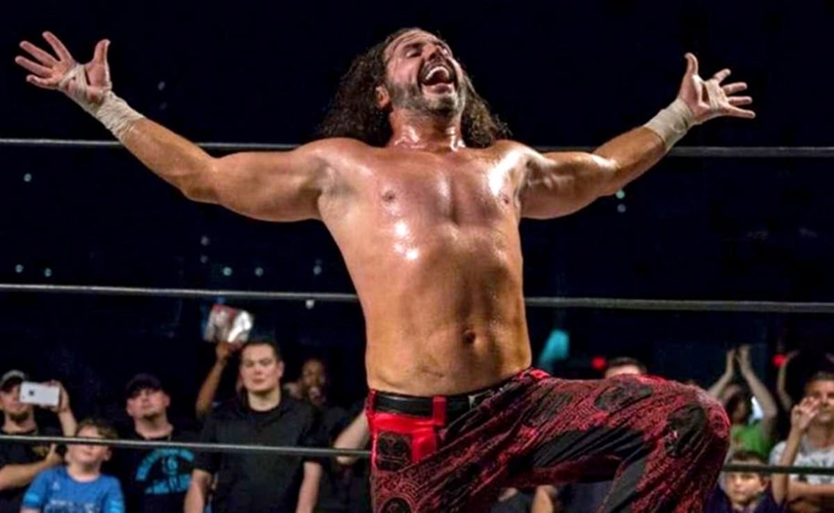wwe superstar matt hardy last fight will be triple threat match