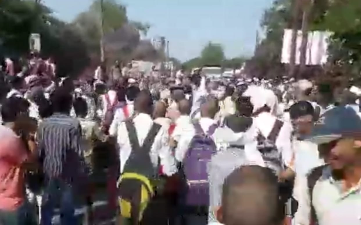 UP: students got bald forcefully by college management in muzaffarnagar
