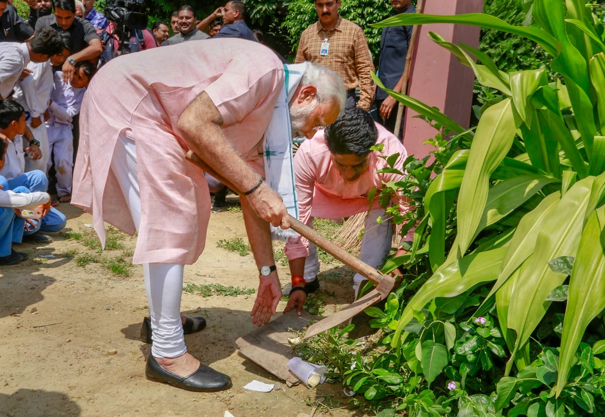 Pm Narendra modi launch swachhata hi seva movement