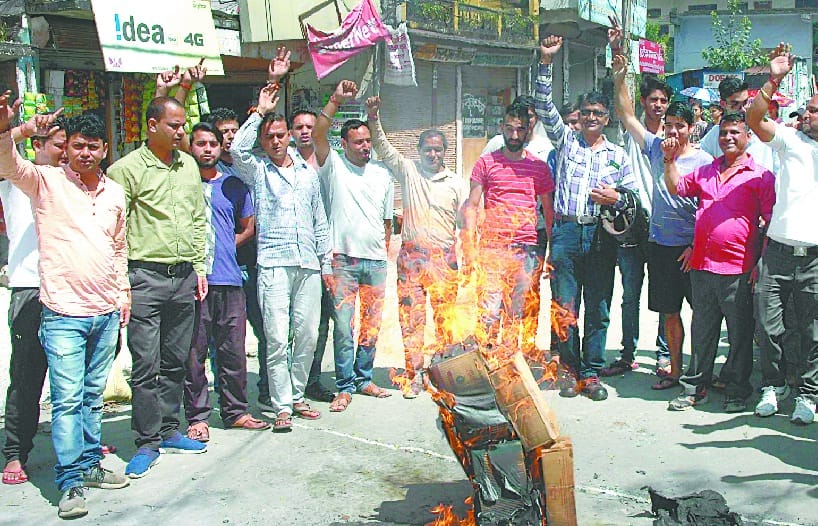 People of Pandega blow the effigy of administration