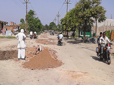 Nabipur-Gajner road starts pit