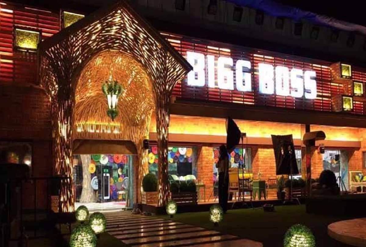 bigg boss 11 and 12 leaked inside the house photos