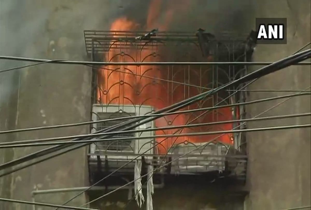 kolkata bagri market fire not under control