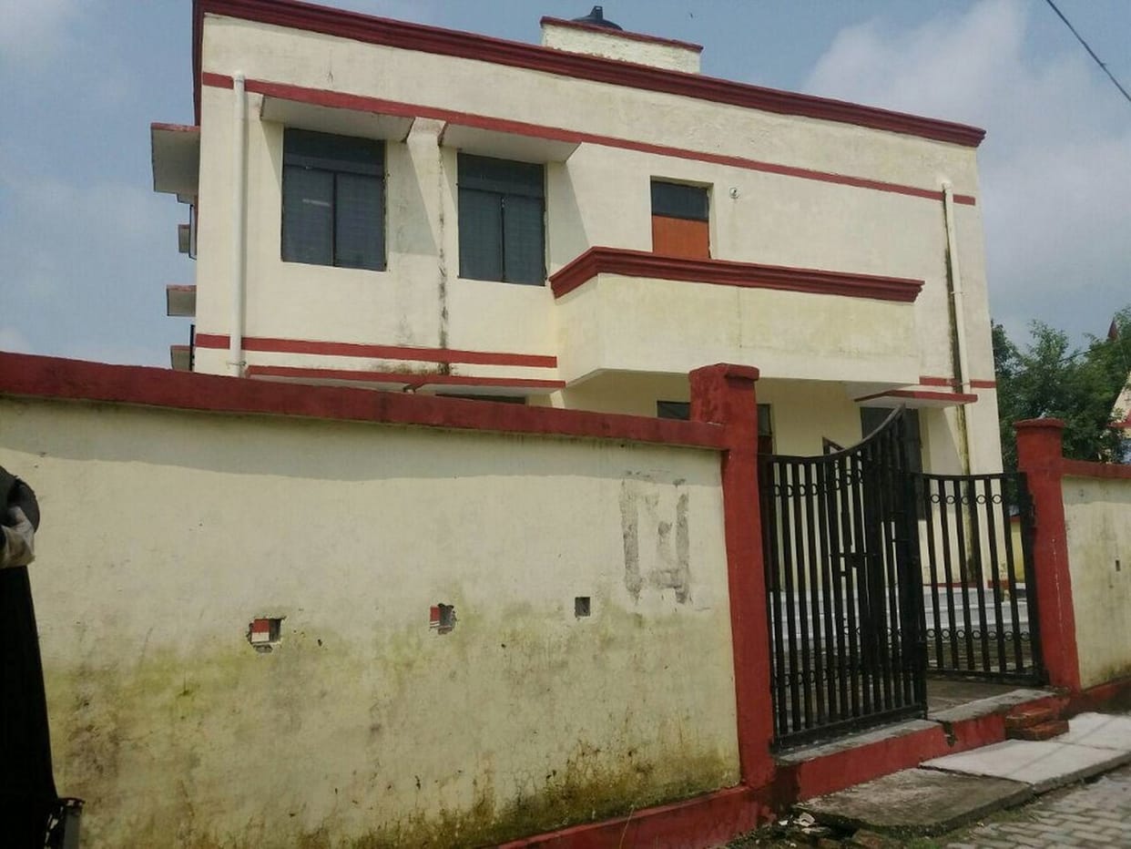 आश्रय गृह में ‘आश्रय’ नहीं ले रहे मजदूर